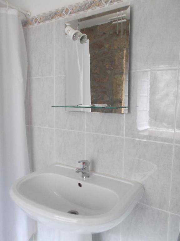 Residencial Galo D'Ouro Hotel Каминя Стая снимка